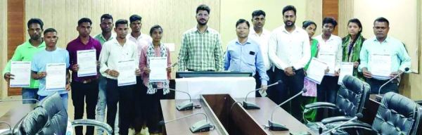 प्लेसमेंट कैंप में चयनित 22 अभ्यर्थियों को नियुक्ति पत्र