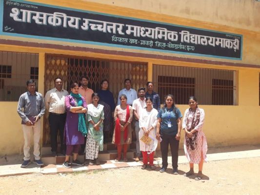 नए डीईओ ने माकड़ी, बांसकोट एवं विश्रामपुरी का किया दौरा