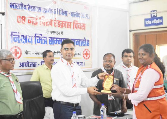 स्वास्थ्य, सेवा और मित्रता सभी के लिए आवश्यक