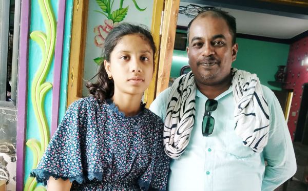 विशेष अनुमति से 10वीं की परीक्षा दिलाई, 12 बरस नरगिस को 90 फीसदी