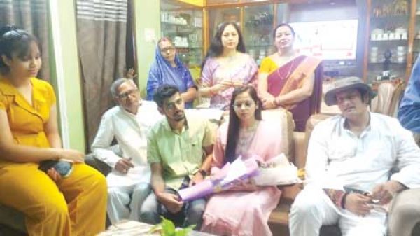 सीजी पीएससी क्रैक करने वालों का कहना- परिश्रम से पीछे नहीं हटें सफलता मिलेगी ही