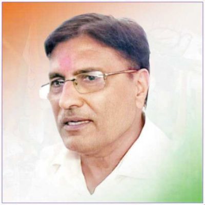 कर्नाटक की जनता सच के साथ-सतीश