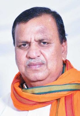 विधायक शिवरतन ने भेंट मुलाकात को लेकर मुख्यमंत्री बघेल को भाटापारा जिला बनाने की बात दिलाई याद