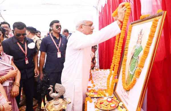 सीएम ने किया 128 करोड़ 54 लाख के विकास कार्यों का लोकार्पण-भूमिपूजन