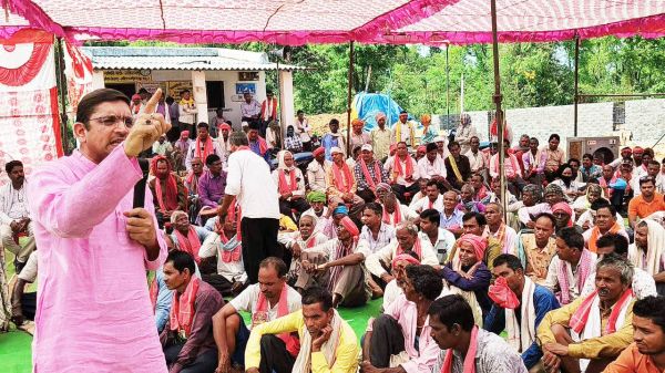 भूपेश सरकार में किसानों की बढ़ी आय, समृद्ध हुए गांव - नवाज