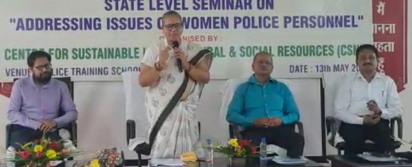 महिला पुलिसकर्मियों से थानों और ऑफिस में यौन उत्पीडऩ