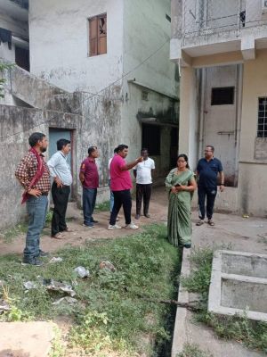 नालों की सफाई, महापौर ने क्षेत्रों  का किया सघन दौरा
