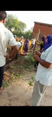 प्रभारी सरपंच के खिलाफ एसपी से शिकायत