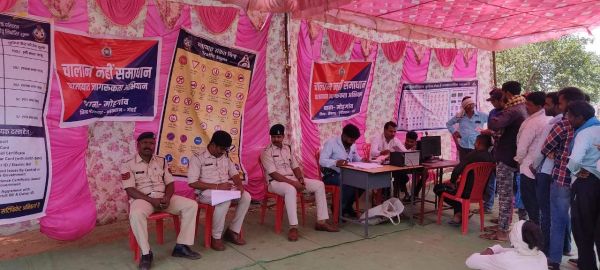 पैलीमेटा बाजार में पुलिस ने चलाया ‘चालान नहीं समाधान’ अभियान