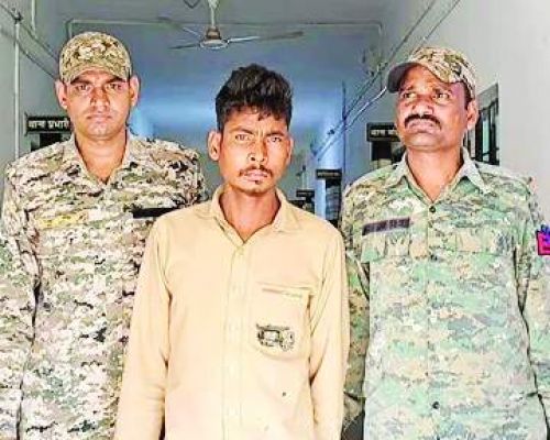 छेड़छाड़ का फरार आरोपी गिरफ्तार 
