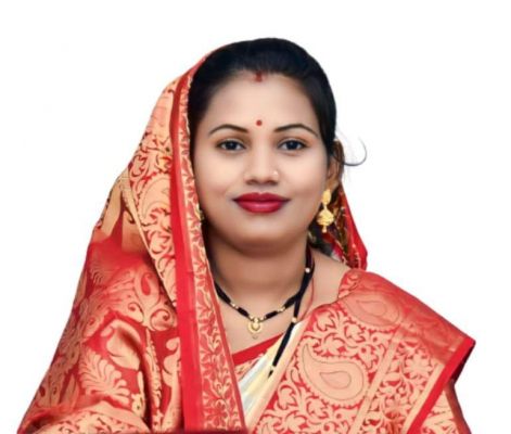सीजीपीएससी में धांधली से राज्य सरकार ने किया युवाओं के कैरियर से खिलवाड़ - गीता