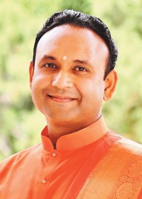 बिलासपुर के मधुसूदन दक्षिण में दूसरे सत्य साईंबाबा की तरह मशहूर 