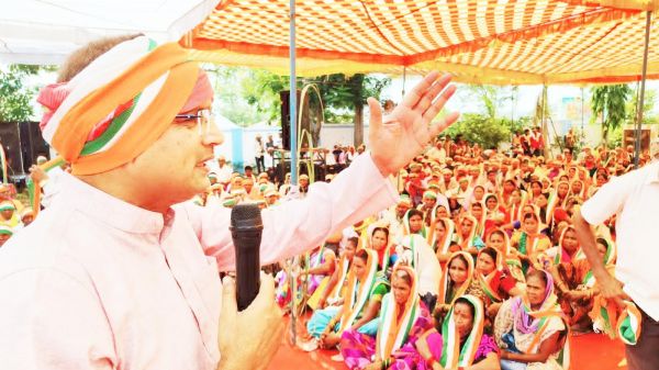किसानों को सम्मान देने का काम भूपेश सरकार ने किया-नवाज