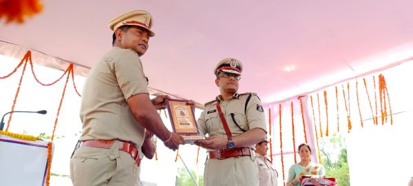 दीक्षांत समारोह में दिखा देशभक्ति का जज्बा