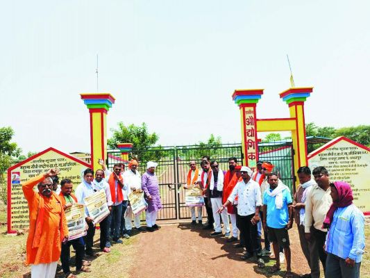 नवापारा भाजपा कार्यकर्ताओं का चलबो गौठान-खोलबो पोल अभियान