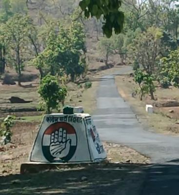 खबर का असर: अब मुनारों को वापस सफेदी