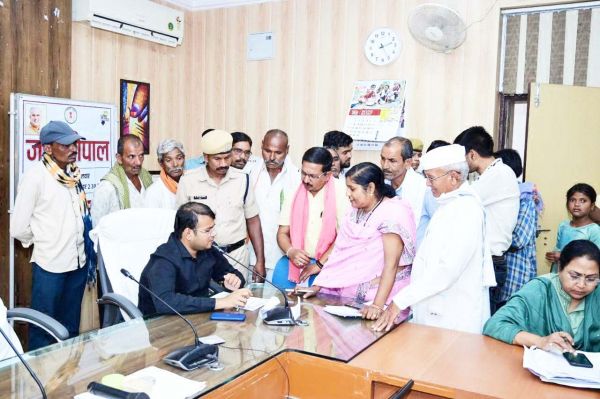 जन-चौपाल कार्यक्रम में 68 आवेदन हुए प्राप्त