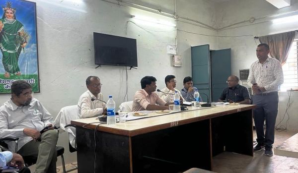 कलेक्टर ने कार्ययोजना  बनाने दिए निर्देश