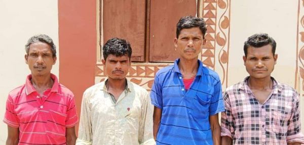 हत्या और पुलिस हमले में शामिल 5 नक्सली गिफ्तार