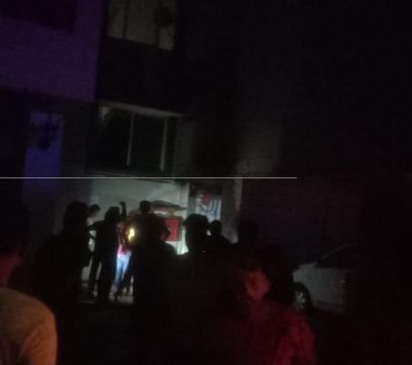 पाम रिसोर्ट सोसाइटी में आधी रात  आगजनी, सभी निवासी सुरक्षित