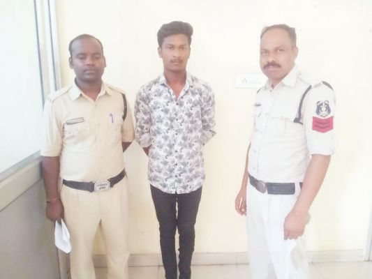 शादी का झांसा देकर रेप, गिरफ्तार  
