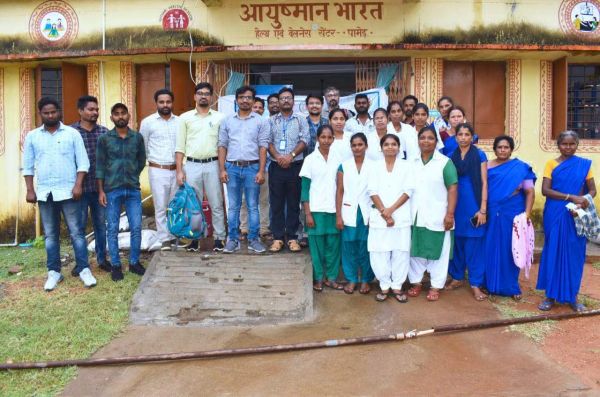 पहली बार विशेषज्ञ डॉक्टरों की टीम पहुंची पामेड़, मरीजों का किया इलाज