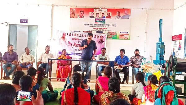 युवा कांग्रेस का मोर गौठान - मोर अभिमान कार्यक्रम