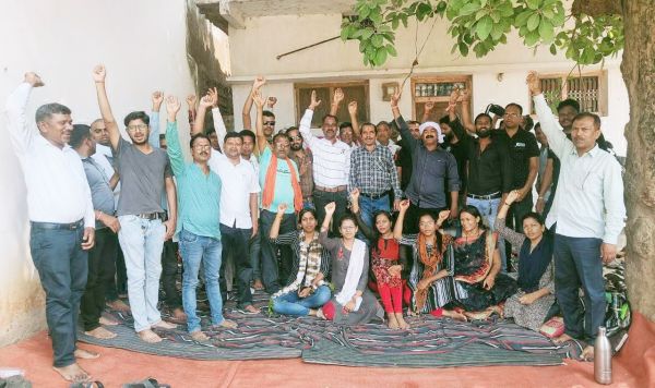 कर्मचारी फेडरेशन ने पटवारी संघ  की मांगों का किया समर्थन