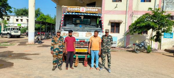 तस्करों से डेढ़ दर्जन मवेशी बरामद