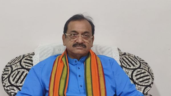 हर काम के लिए कमीशन ले रही राज्य सरकार-मोहंती
