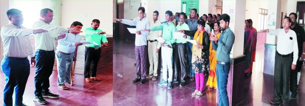 अधिकारी-कर्मचारियों ने ली पर्यावरण  को संरक्षित-संवर्धित करने की शपथ