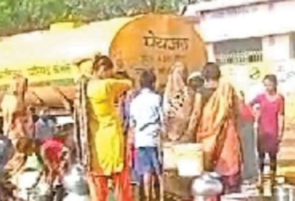 आंधी-तूफान, दूसरे दिन भी प्रभावित रही शहर की व्यवस्था