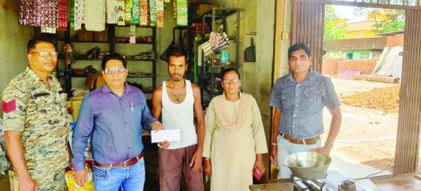 तंबाकू नियंत्रण अधिनियम का उल्लंघन, 13 दुकानों पर कार्रवाई