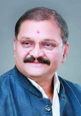 प्रधानमंत्री मोदी अन्नदाताओं के सच्चे हितैषी - सांसद पांडे