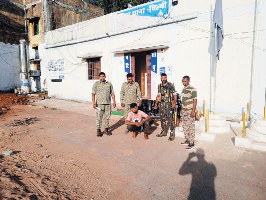 मवेशी तस्करी करते एक बंदी, 2 फरार
