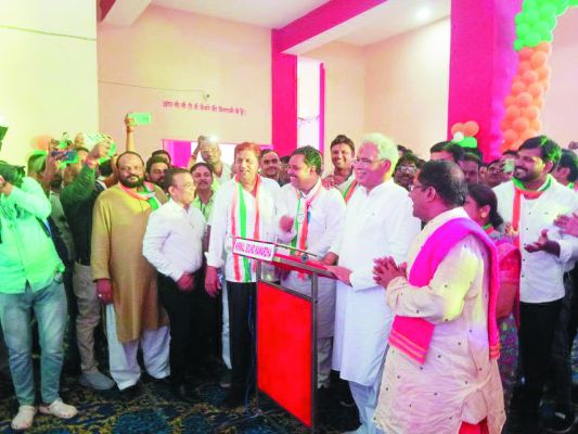सीएम ने कबीरधाम को दिए एक अरब 40 करोड़ 50 लाख के विकास कार्य