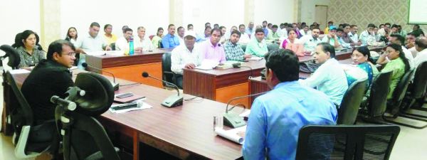 सीईओ ने पशुधन विकास विभाग की ली बैठक