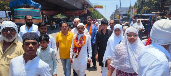 निर्बाण परिवार के 4 सदस्य हज की मुबारक यात्रा पर रवाना