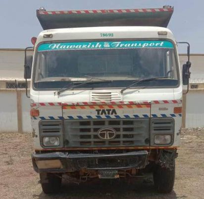 बेकाबू हाईवा की चपेट में बैंक मैनेजर की मौत