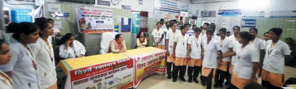 सीईओ जिला पंचायत ने किया रक्तदान