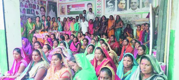 प्रदेश में दोबारा भूपेश सरकार बनाने में महिलाओं का अहम रोल होगा-ईश्वरी