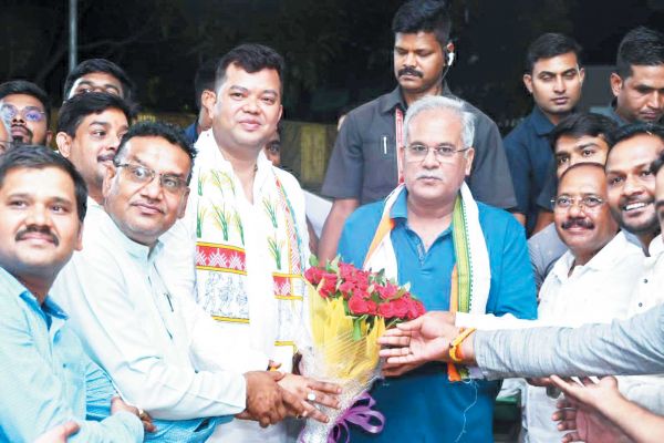  तेलघानी बोर्ड अध्यक्ष संदीप को जन्मदिन पर सीएम सहित समर्थकों ने दी बधाई