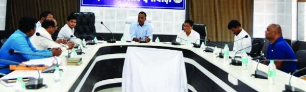 चुनाव प्रचार में होने वाले व्यय के दरों के निर्धारण पर चर्चा