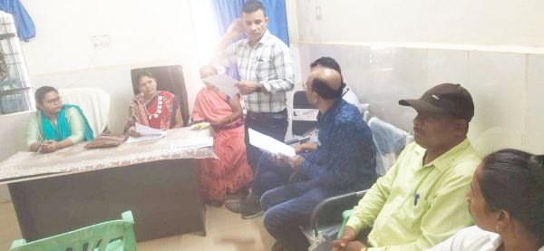  प्राथमिक स्वास्थ्य केंद्र बोराई में जीवन दीप समिति की बैठक