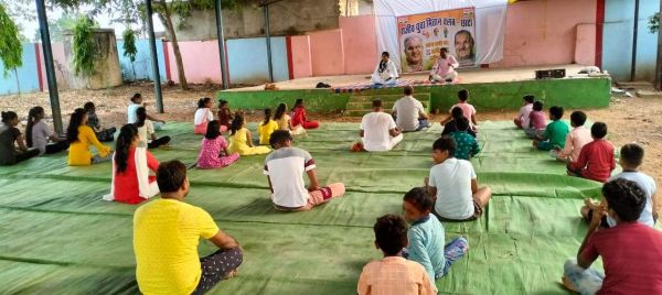 छांटा में योगाभ्यास