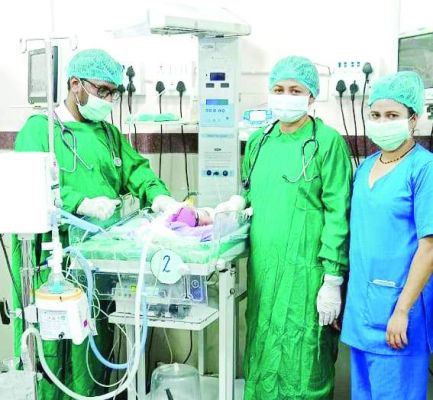 एसएनसीयू यूनिट का प्रयास रंग लाया,  तीन दिन बाद खुद से शिशु ने ली सांस