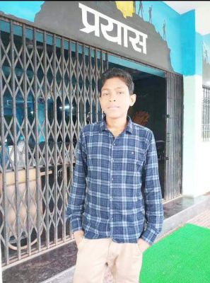 मेडिकल छात्र की मौत, दी श्रद्धांजलि,