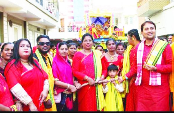 घसिया समाज ने निकाली प्रभु की रथयात्रा
