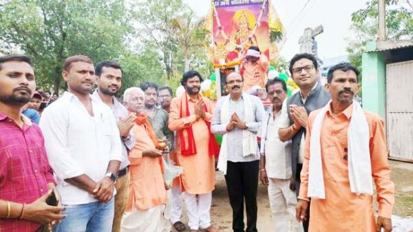 शीतला माता का जुड़वास माता पहुंचनी कार्यक्रम, भक्त जुटे