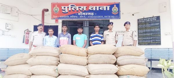धान चोरी करने वाले 4 पकड़ाए